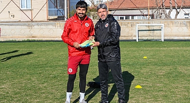 Umut Dilek'e ilk gol hediyesi