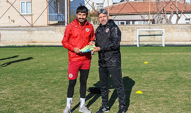 Umut Dilek'e ilk gol hediyesi 