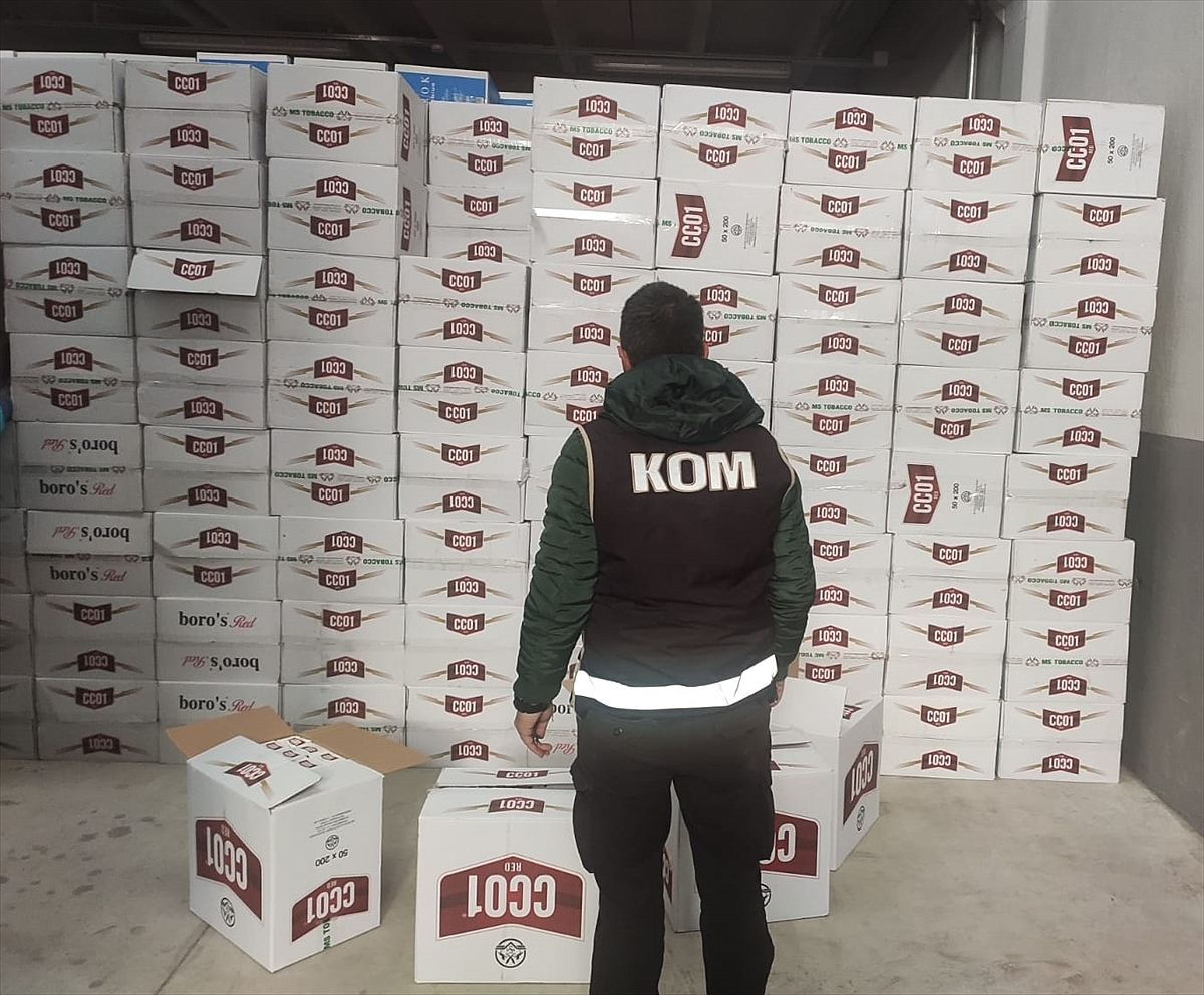 4 milyon 950 bin kaçak makaron ele geçirildi