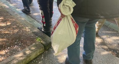 Bankamatiğe para yüklenirken yaklaşık 50 bin lira çalan kişi yakalandı