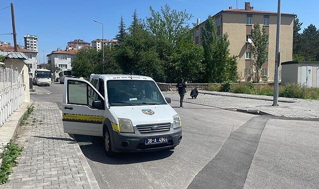 Bir kişi kavgada bıçakla yaralandı