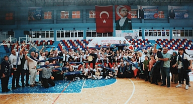 Bursa ve Aksaray Süper Lig'de