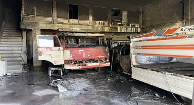 İş yerinde çıkan yangın söndürüldü