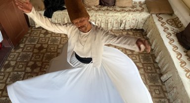 İşitme engelli semazen vuslat törenlerinde görev almak istiyor