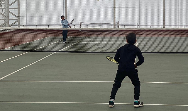 Karaman'da Egemenlik Kupası Tenis Müsabakaları Sona Erdi