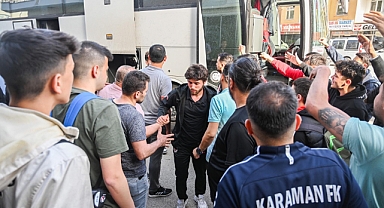 Karaman FK'ya taraftarından coşkulu karşılama