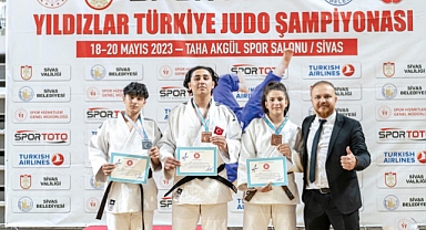 Karaman Judo Takımı Sivas’tan madalyalarla döndü