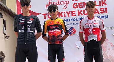 Karamanlı Bisikletçiler Balıkesir'de Boş Geçmedi