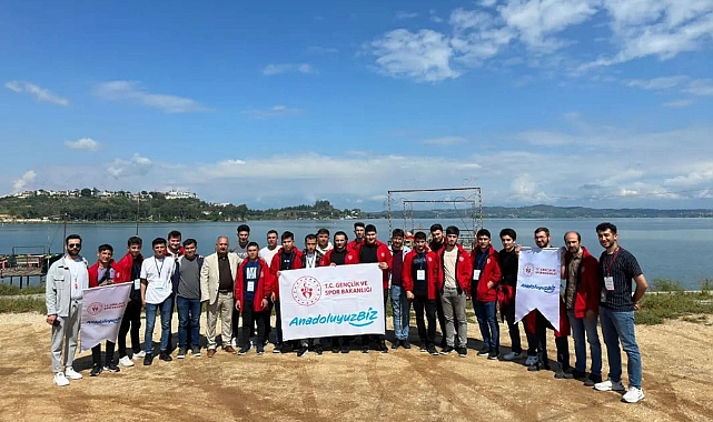Karamanlı Gönüllü Gençler Adana'yı Gezdi
