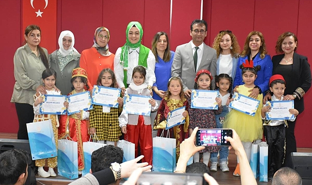 Küçük Öğrenciler Masallarını Büyükler İçin Anlattı