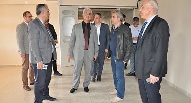 Kurşun Tadilatı Biten Binada İncelemelerde Bulundu