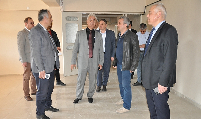 Kurşun Tadilatı Biten Binada İncelemelerde Bulundu