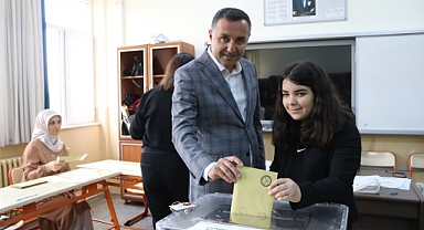 Mahmut Ünüvar oyunu kullandı