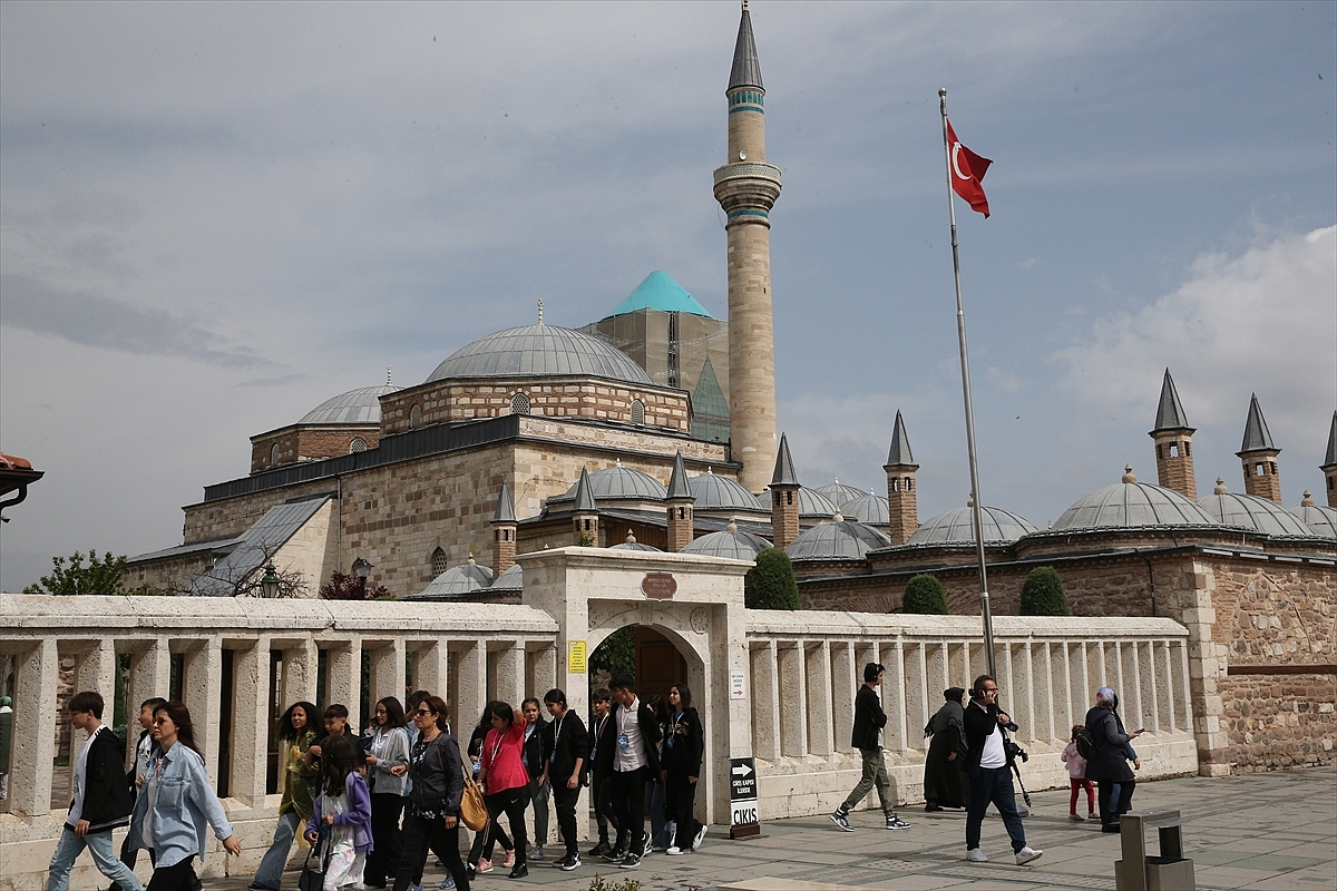 Mevlana Müzesi'ni 5 ayda 1 milyon 200 bin ziyaretçi gezdi