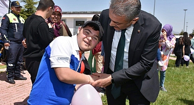Özel Öğrenciler ve Aileleri, Bahar Şenliğinde Gönüllerince Eğlendi