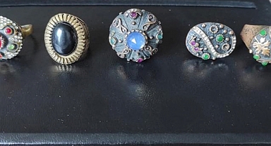 Tarihi eser olduğu değerlendirilen 5 yüzük ele geçirildi