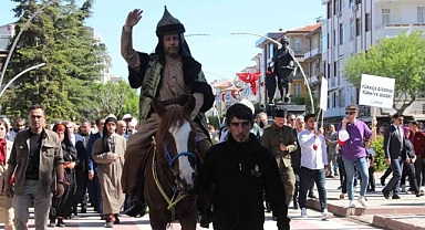 Türk Dil Bayramı Kutlanıyor Mu?