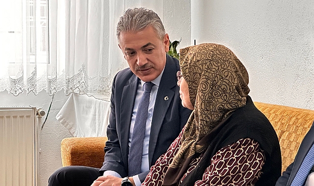 Vali Akkoyun'dan Anneler Günü Ziyareti