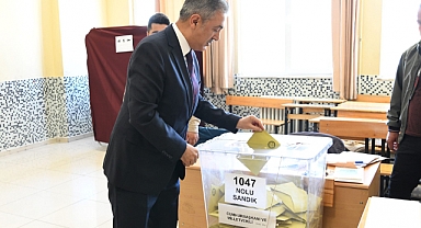 Vali Akkoyun Oyunu Kullandı