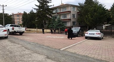 Yaşlı kadın evinde ölü bulundu