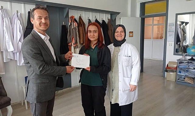 Bir Bilenle Bilge Nesil Kitap Okuma ve Deneme Yazma Yarışması Ödülleri Verildi