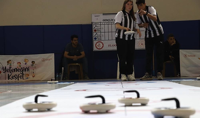 Floor Curling Gençler Türkiye Şampiyonası Karaman’da Başladı