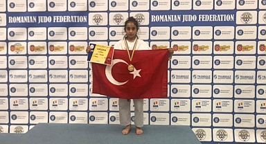 Harikasın Leyla