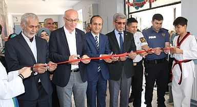 Hayat Boyu Öğrenme Haftası Kapsamında Sergi Açıldı
