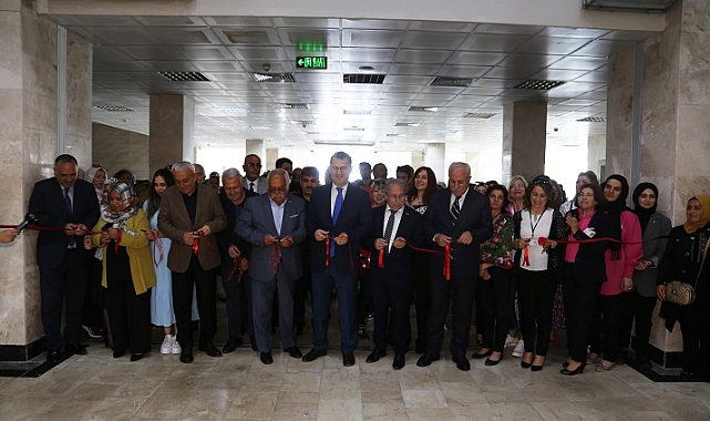 Karaman Belediyesi Yılsonu Sergisi Açıldı