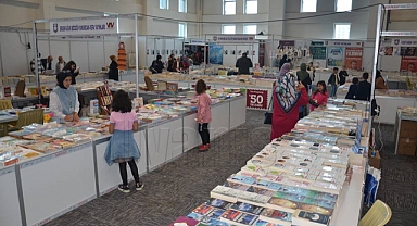Karaman'da 3. Kitap Günleri Başladı