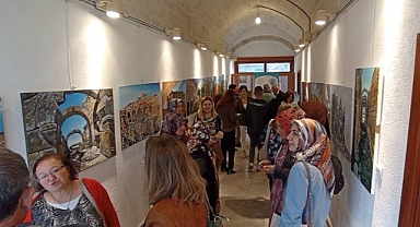 Karaman’da Görsel Sanatlar Sergisi açıldı