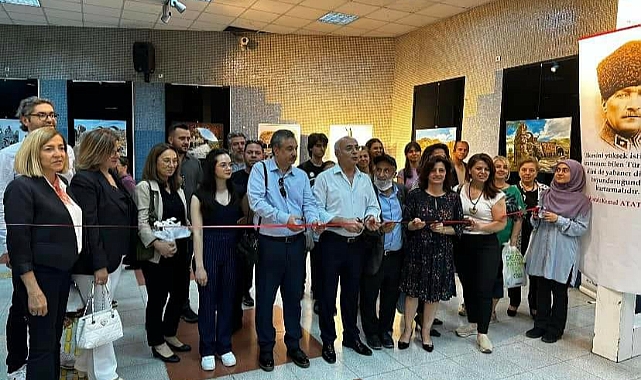 Karamanlı Kadın Ressamların Sergisine Yoğun İlgi
