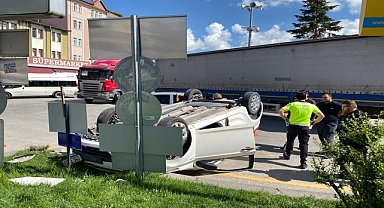 İki otomobilin çarpıştığı kazada 1 kişi yaralandı