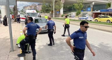 Otomobilin çarptığı 3 yaşındaki çocuk ağır yaralandı