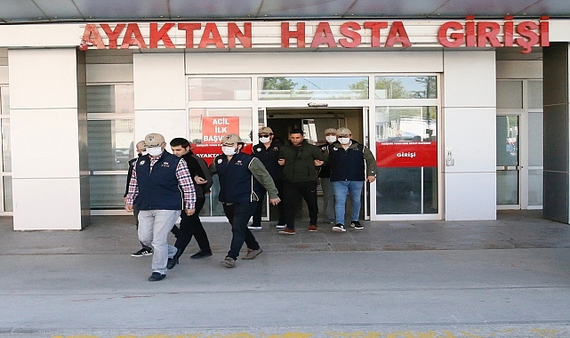 PKK/KCK operasyonunda gözaltına alınan şüpheliler adliyede