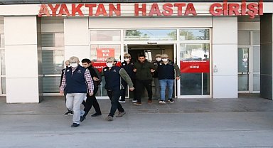PKK/KCK operasyonunda gözaltına alınan şüpheliler adliyede