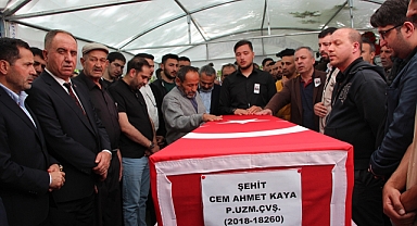 Son Yolculuğuna Uğurlandı