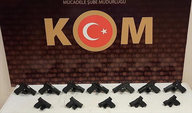Silah kaçakçılığı operasyonunda 3 şüpheli yakalandı