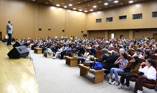Ünlü yazar Alişan Kapaklıkaya Karaman’daydı