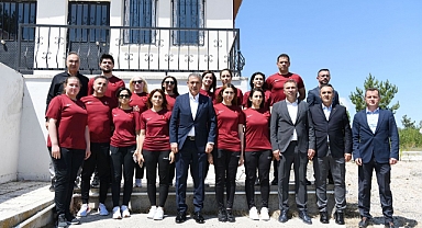 Vali Akkoyun, Olimpiyat Şampiyonu Kadın Goalball Milli Takım Kampına ziyaret