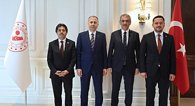 Vali Akkoyun ve Milletvekillerinden Bakan Yerlikaya'ya Ziyaret