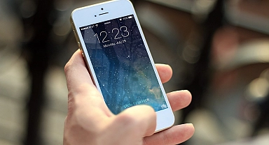 2023'te yenilenmiş telefona eğilim iki kat arttı