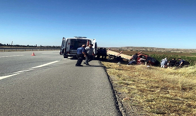 Bir sürücünün aracını tartıştığı kişilerin üzerine sürmesi sonucu 1 kişi öldü, 4 kişi yaralandı