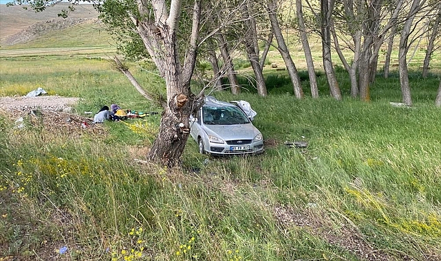 Devrilen otomobildeki 6 aylık bebek öldü, 3 kişi yaralandı
