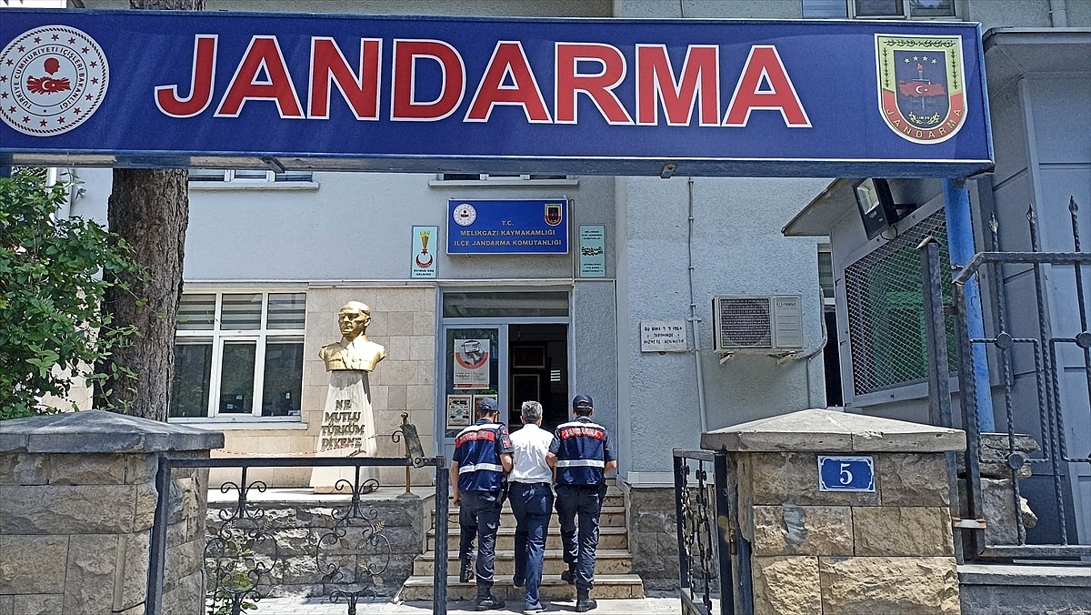 Firari FETÖ hükümlüsü yakalandı
