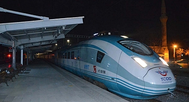 Hızlı tren biletlerine zam geldi!