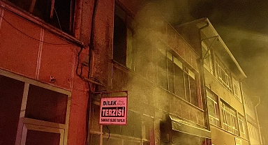 İş hanında çıkan yangında 9 iş yeri zarar gördü