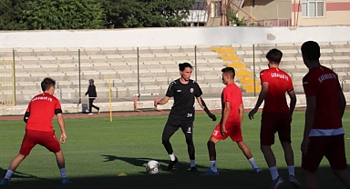 Karaman FK topbaşı yaptı