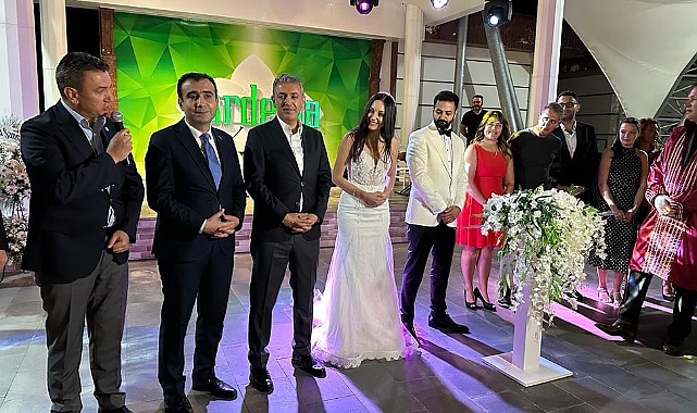Kuruçay ve Yazar ailelerinin  mutlu günü
