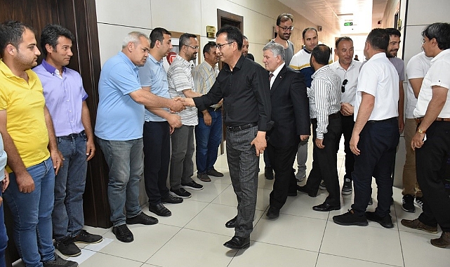 Milli Eğitim Personeli, mesainin ilk günü bayramlaştı